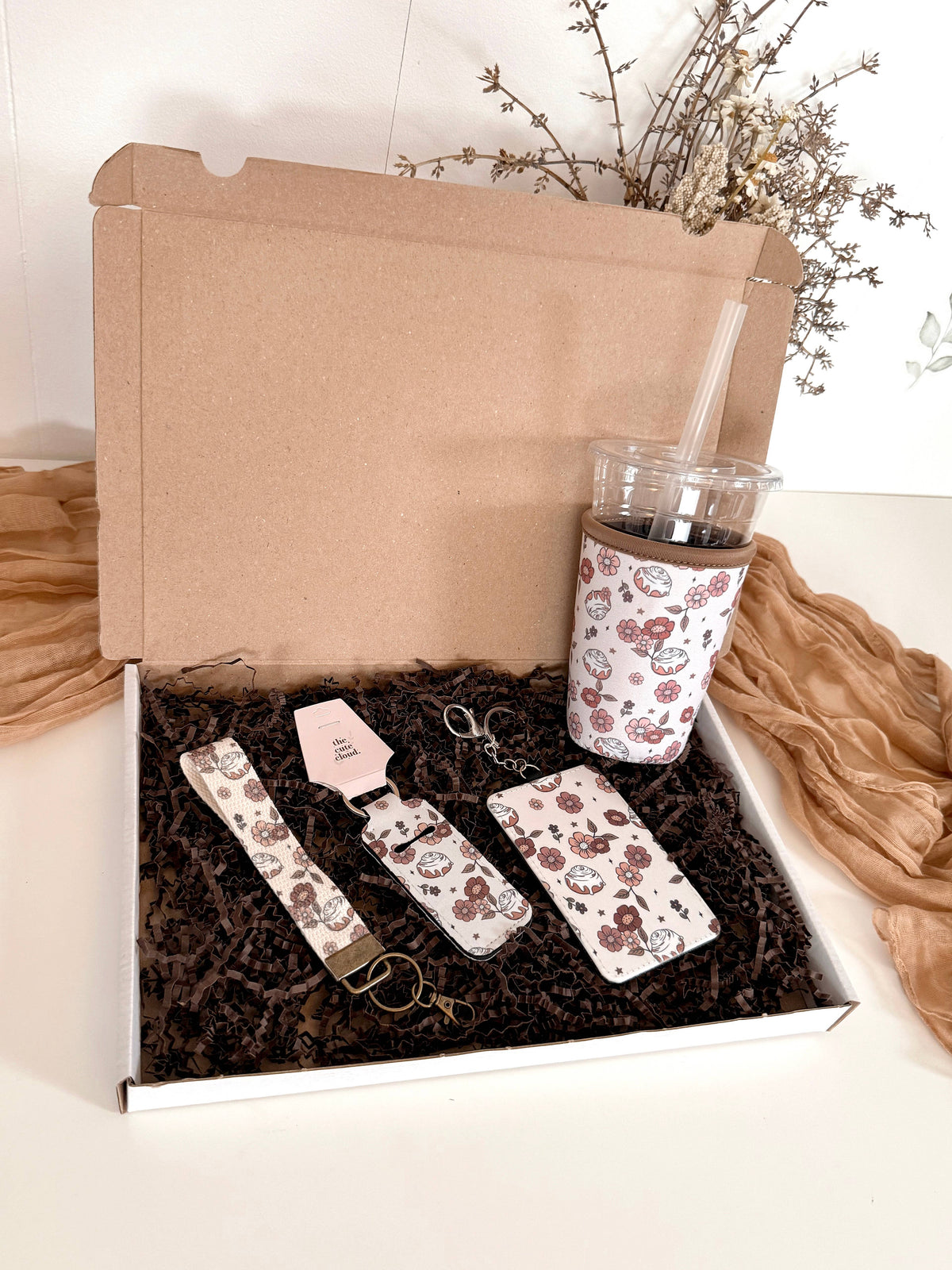 Fall Gift Box Matching Cinnamon Rolls Autumn Accessories Set 5
