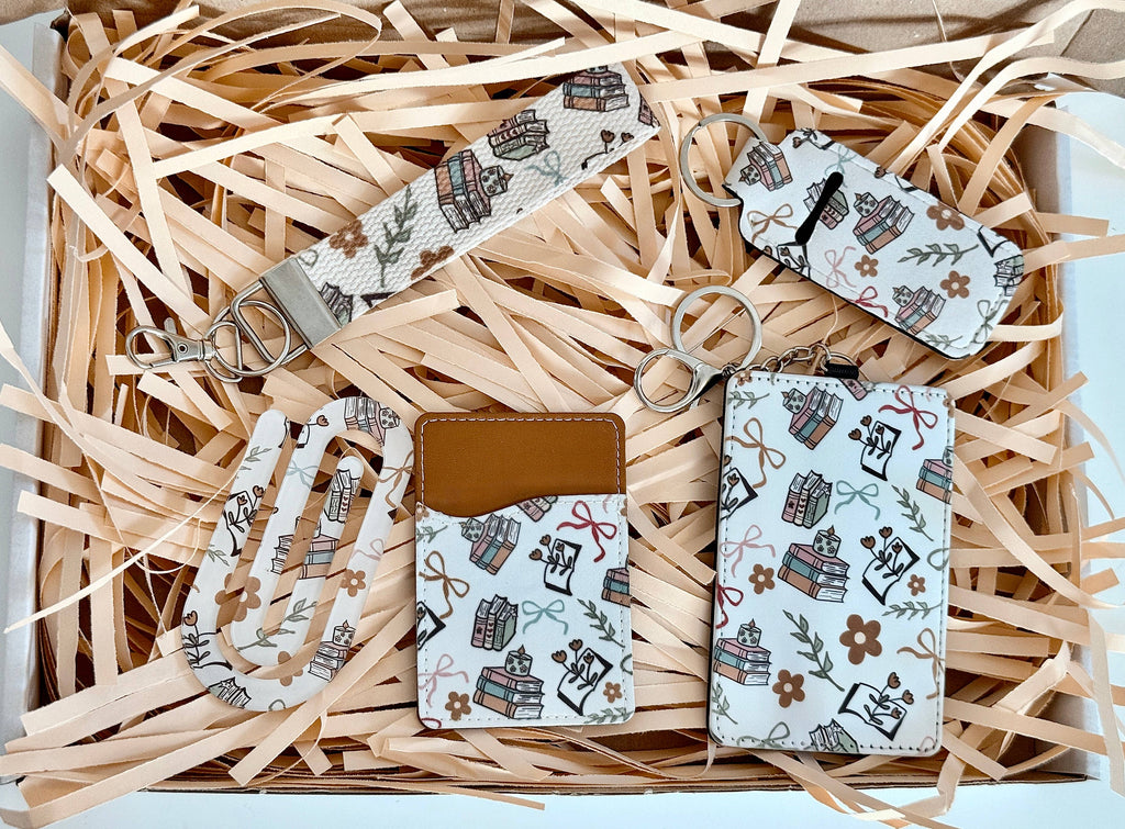 Gift Box ''The Reader'' Matching Accessory Bundle 12 Pattern 3