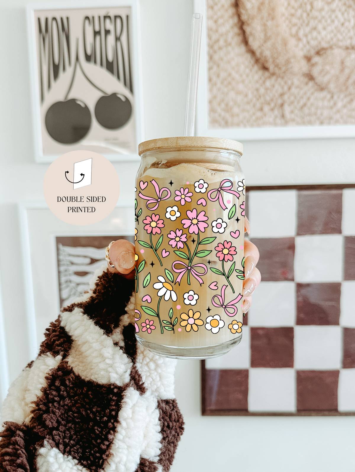 Flowers Outlined Glass Tumbler with Bamboo Lid & Glass Straw